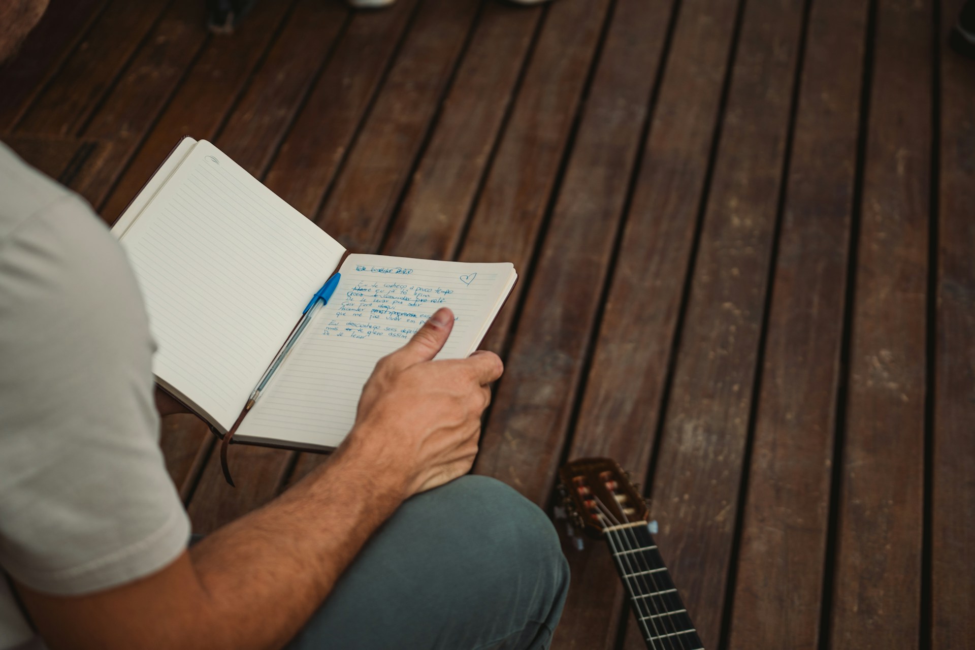 Música: Os 5 Passos Essenciais para Criar uma
